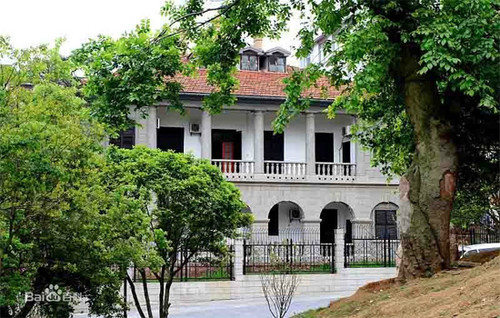 Gallery of Fang-po Lin