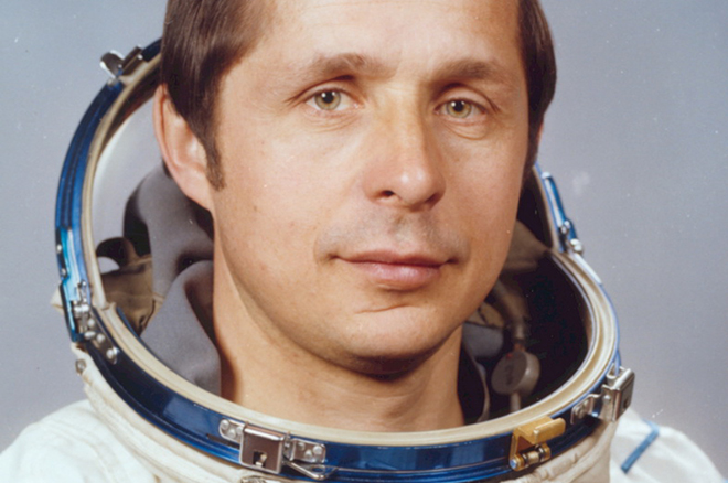 Victor Petrovich Savinykh