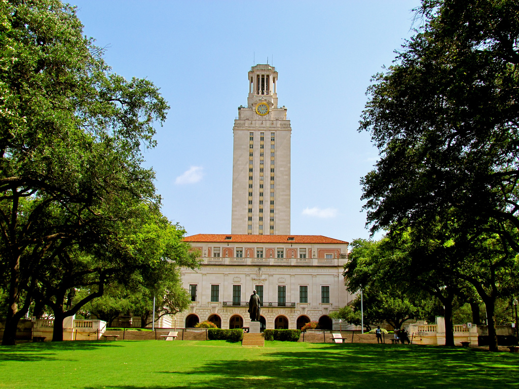 Education period of Gary Zausmer in University of Texas
