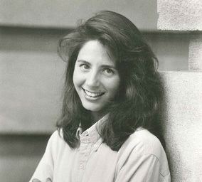 Jennifer Toth