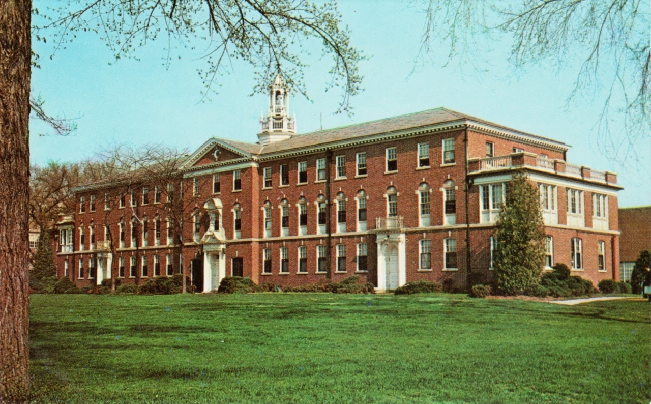 Education period of Lucille Travis in Western Connecticut State University