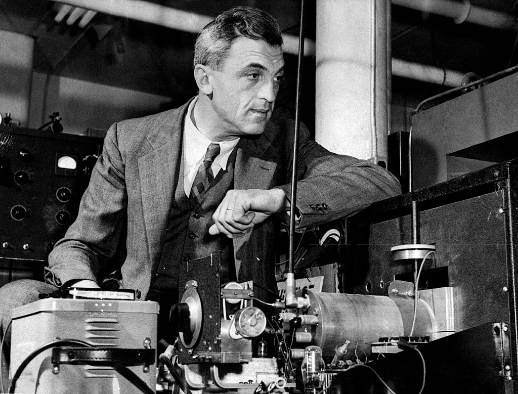 colleague: Felix Bloch