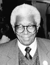 Walter Max Ulyate SISULU