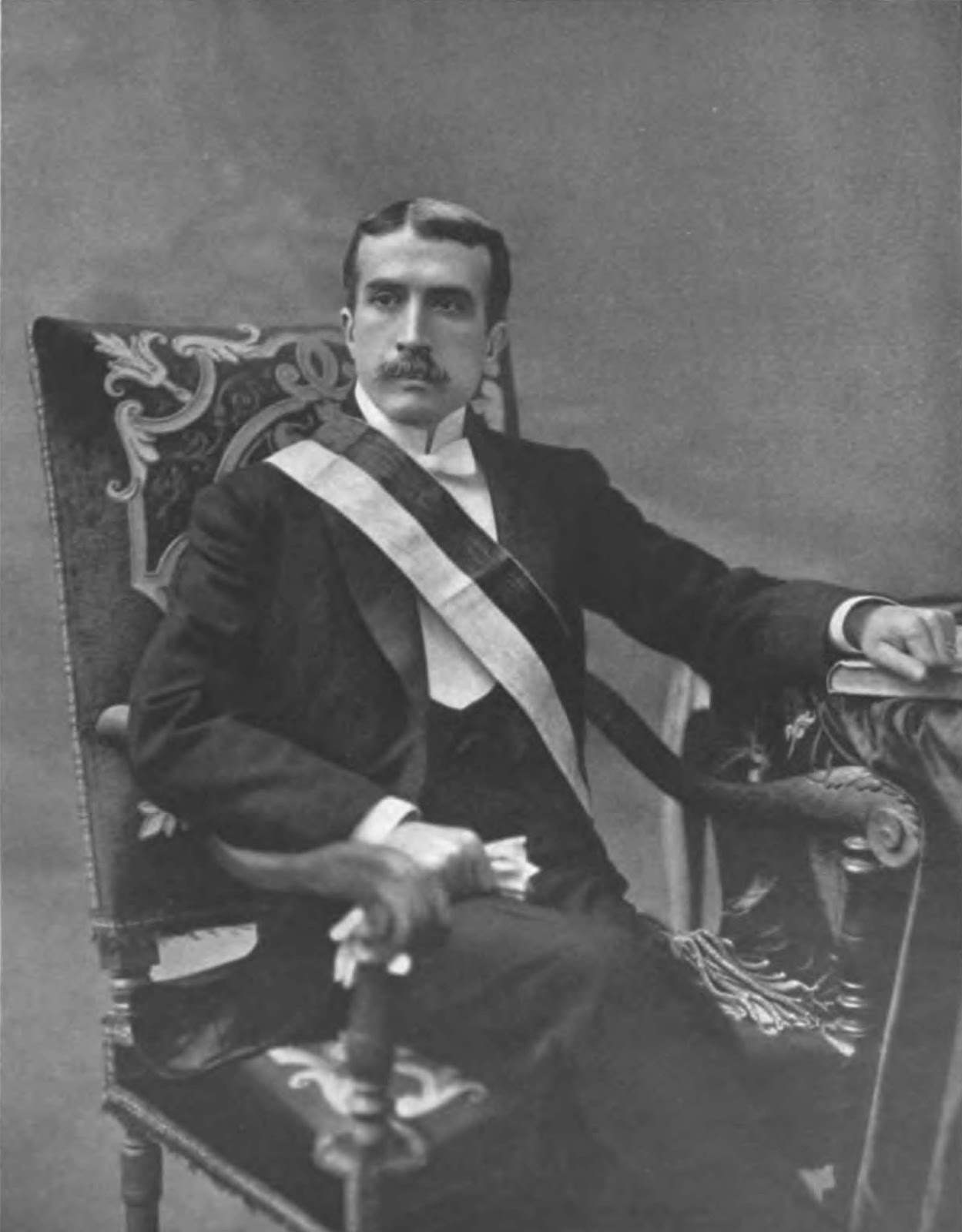 Augusto y Salcedo