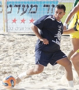 Avi Knafo