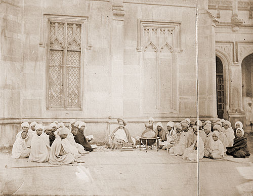 Bapudeva Sastri