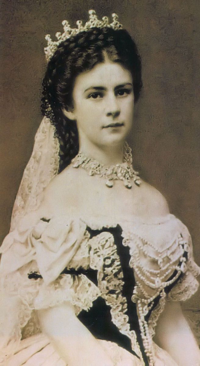 Wife: Elisabeth of Bavaria 
