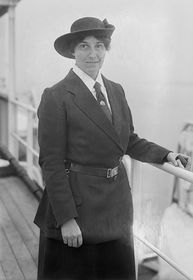 Wife:  Olave Clair Soames