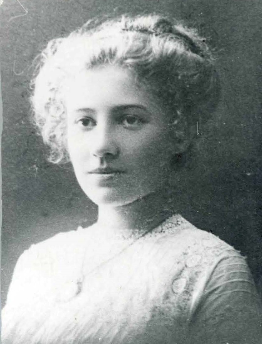 Daughter: Natallia Barkovskaya