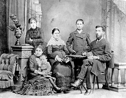 Father: Abraham Goldman
