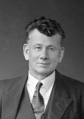Daniel Sullivan