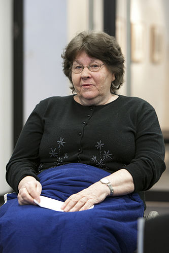 Daphne Ceeney