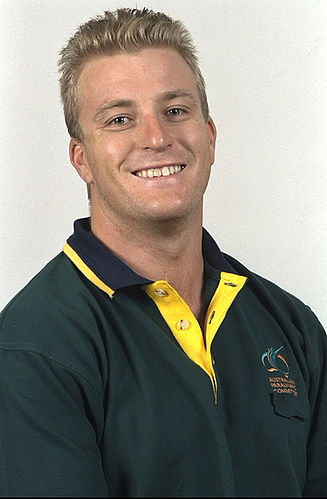 Darren Harry