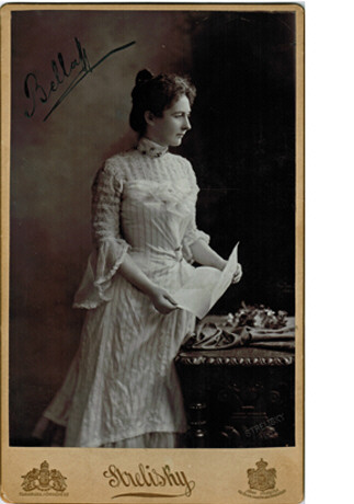 Izabella Kuliffay