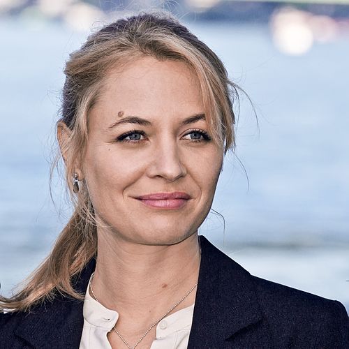 Julia Thurnau