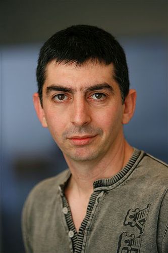 Adi Nes