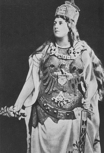 Anna Fuhring