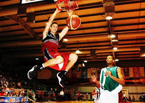 Anthony Fernandez