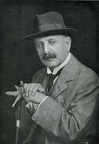 Arthur Hill