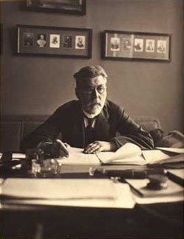 Asger Ostenfeld