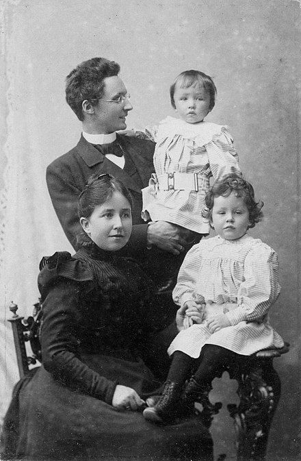 Wife: Honoria Sophia Bonnevie