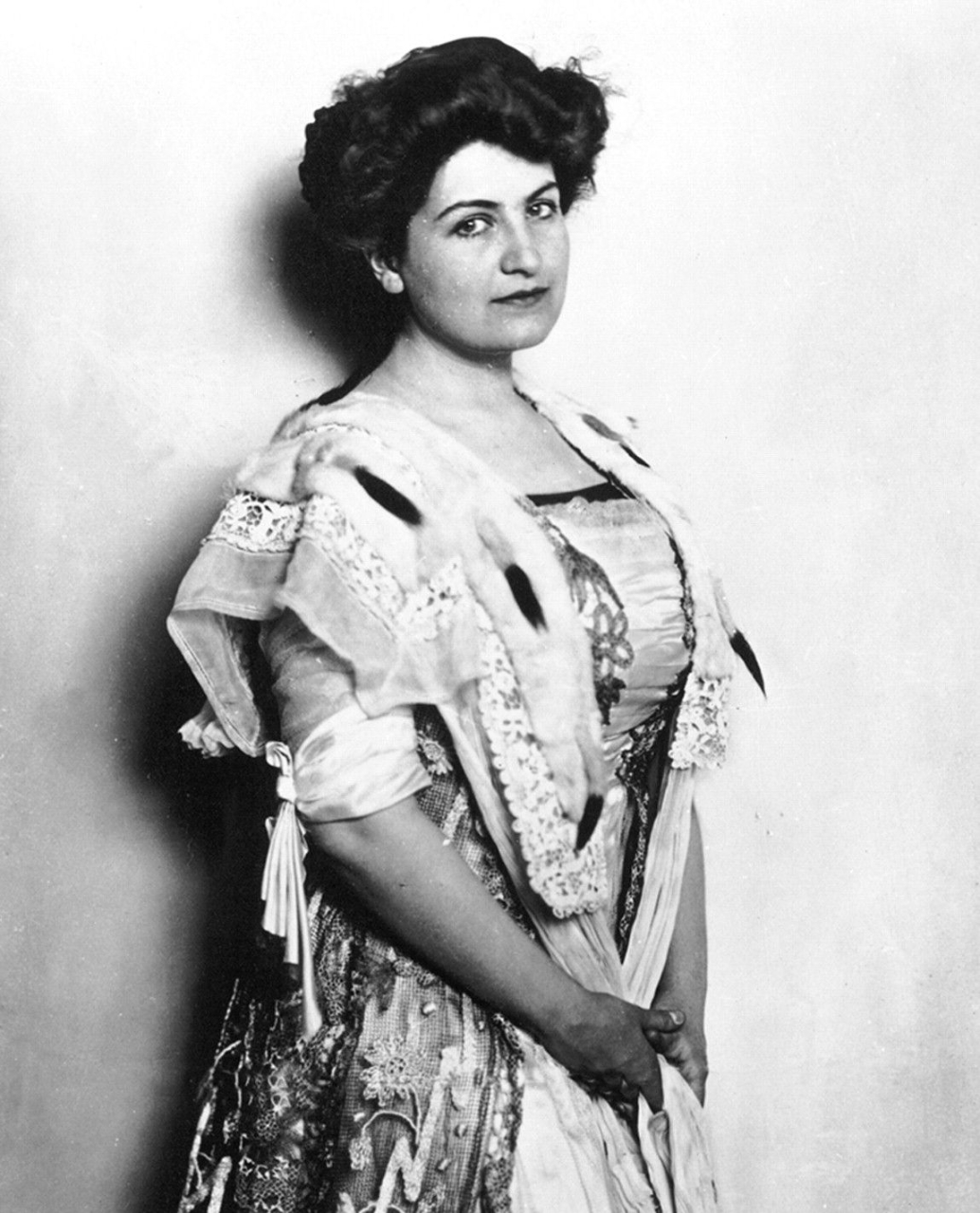 Wife: Alma Mahler-Werfel (Schindler) 