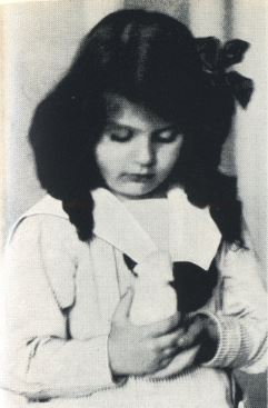 Daughter: Maria Anna Mahler  