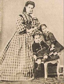 Mother: Janet Herzl