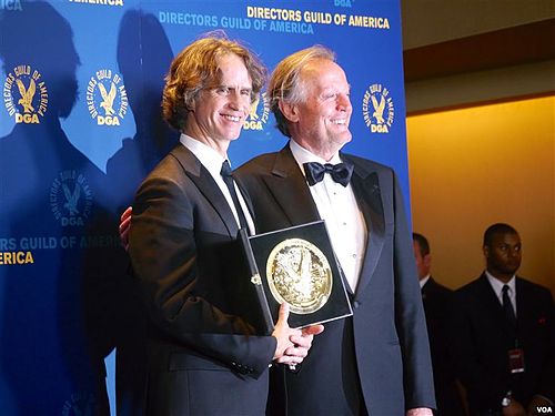 Jay Roach