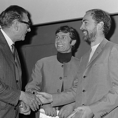 Maurice Agis