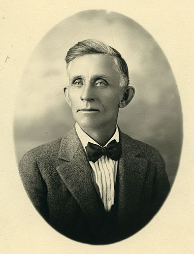 Maurice Conner