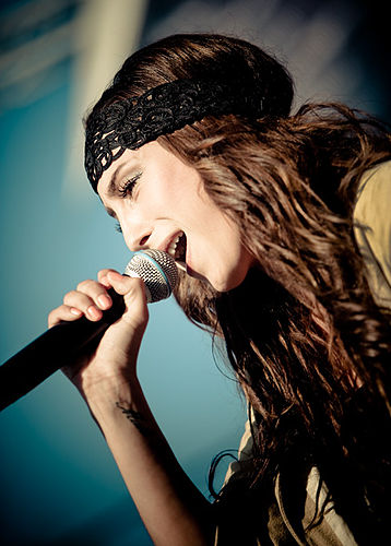 Medina Valbak