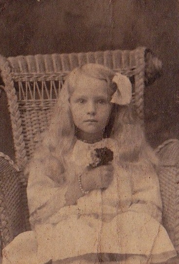 Daughter: Ruth Cleveland 
