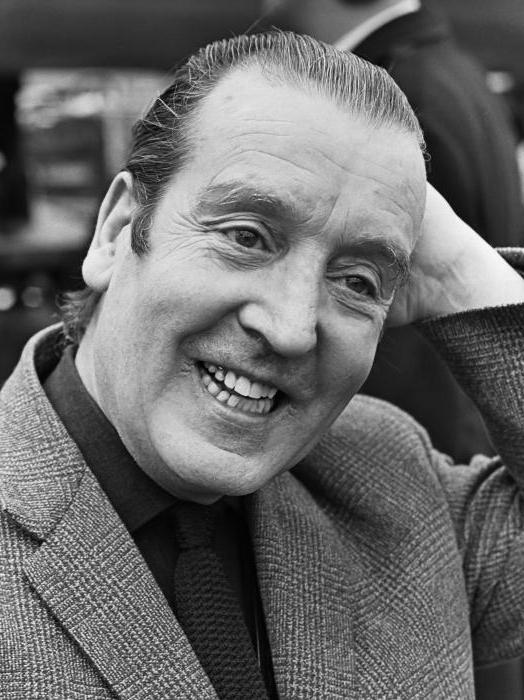 Father: Alfred Lennon