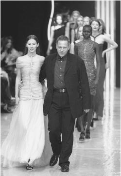 Gallery of Hervé Léger