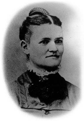 Mother: Hulda Randall Hoover (Minthorn)