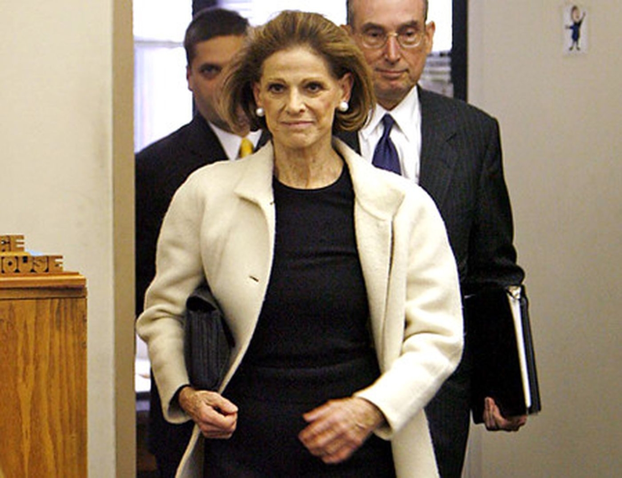 Wife: Annette de la Renta