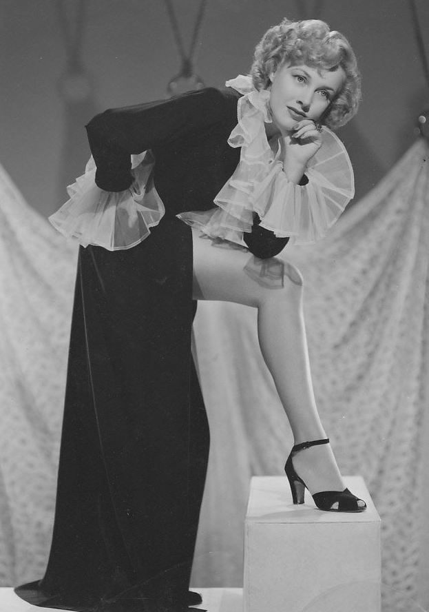 Wife: Kay Williams