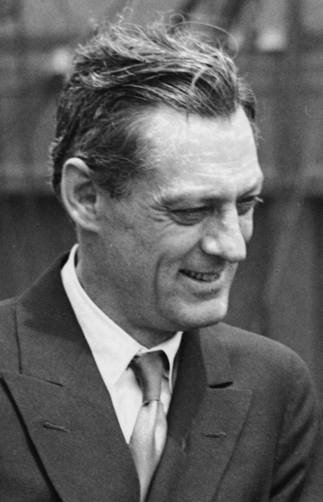 Friend: Lionel Barrymore 