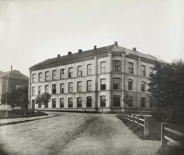 Gallery of Karl Diriks