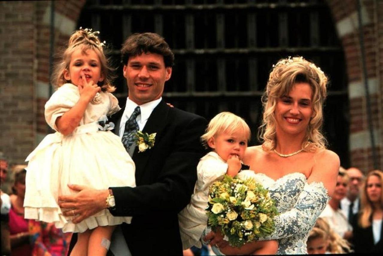 Daughter: Rebecca van Basten 