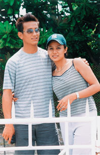 Wife: Madhuri Tipnis