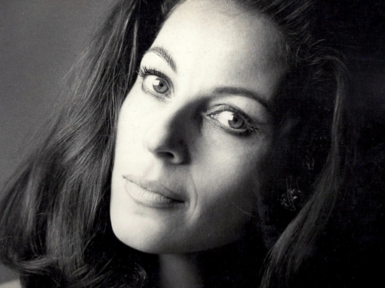 Spouse: Veronique Peck 
