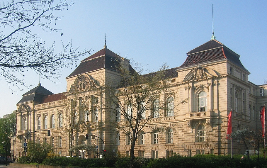 Gallery of Isa Genzken