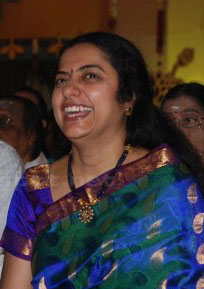 Wife: Suhasini Maniratnam