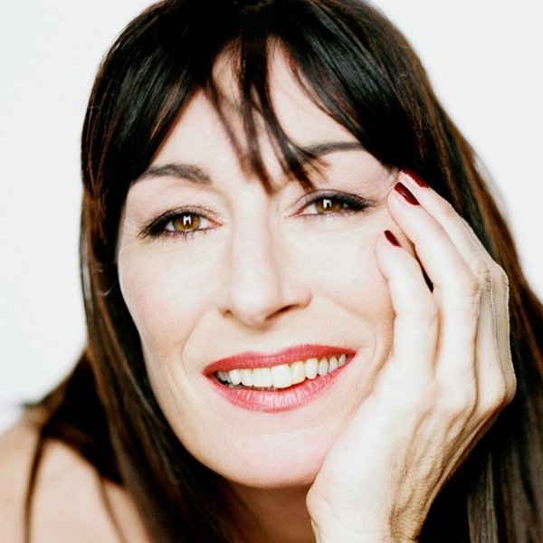Partner: Anjelica Huston 