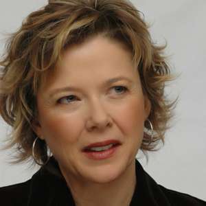 Wife: Annette Sinclair 