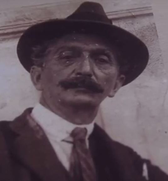 mentor: Constantin Artachino