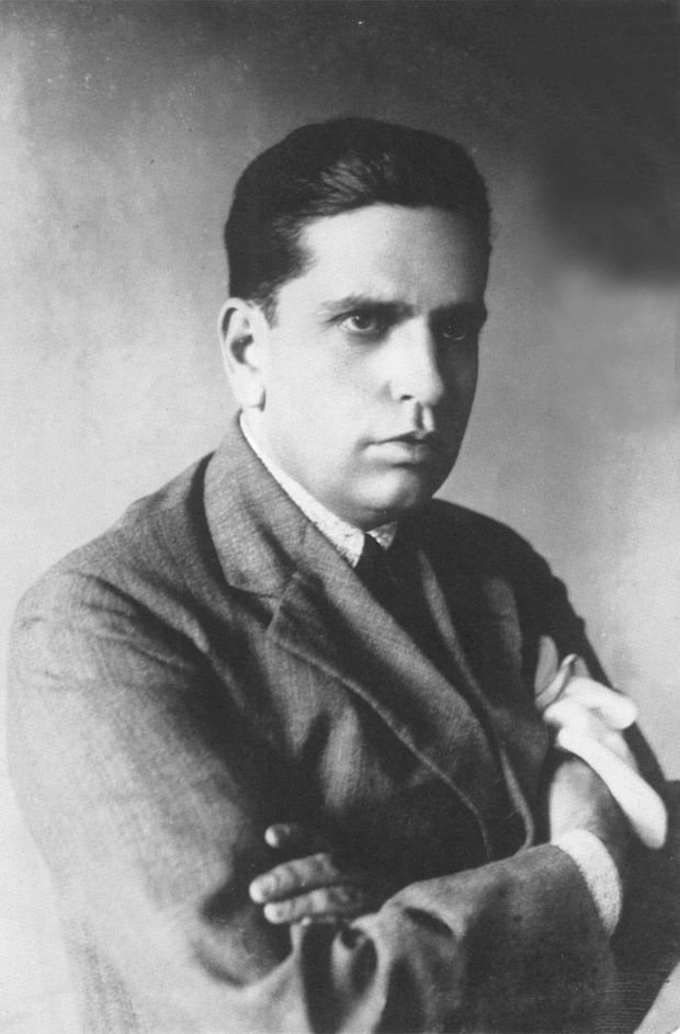 2nd husband: Oswald de Andrade
