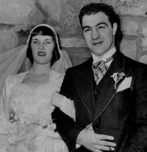 Wife:  Barbara Cousins 